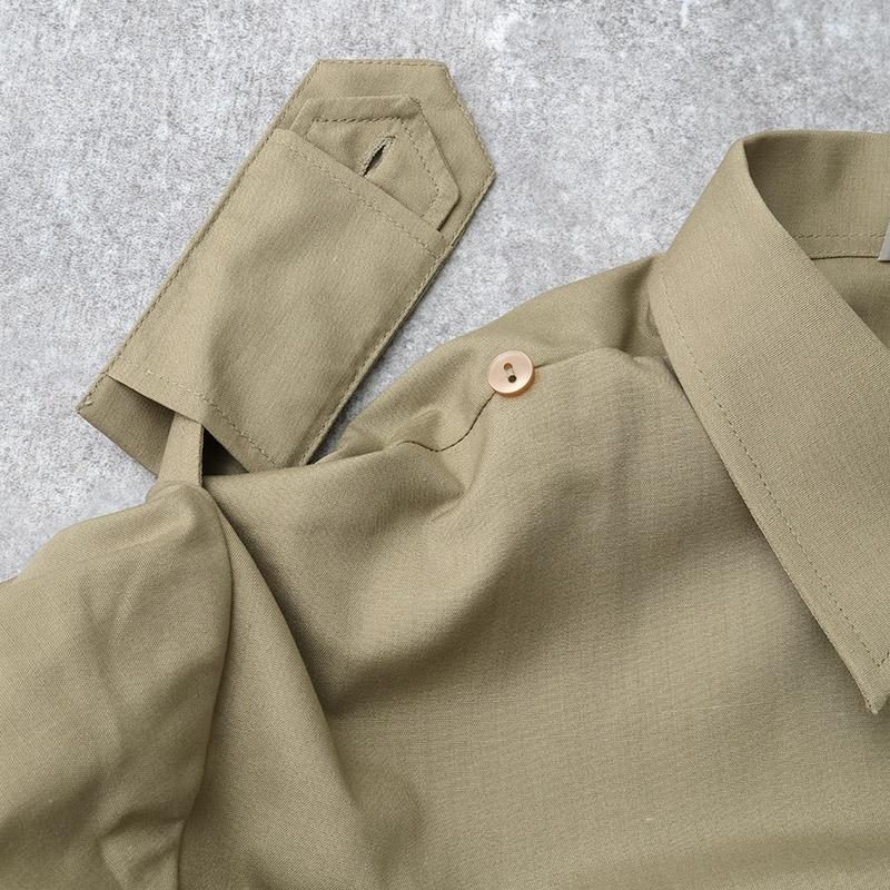 チェコ軍 ミリタリースクール カッターシャツ 長袖 カーキ デッド