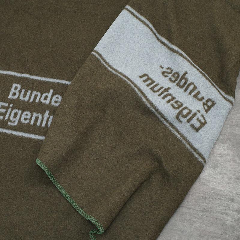 デッドストック ドイツ軍 ウール ブランケット 毛布 210 X 200cm ドイツ軍 60s ウールブランケット 200×210cm デッドストック
