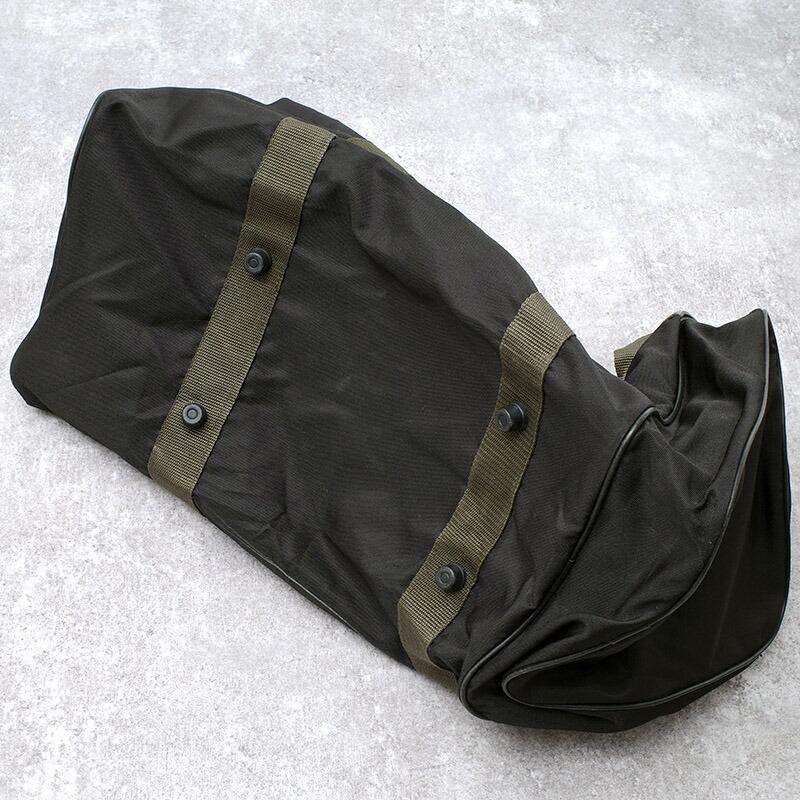 オーストリア軍 スポーツバッグ ブラック USED BH096UN ミニボストン