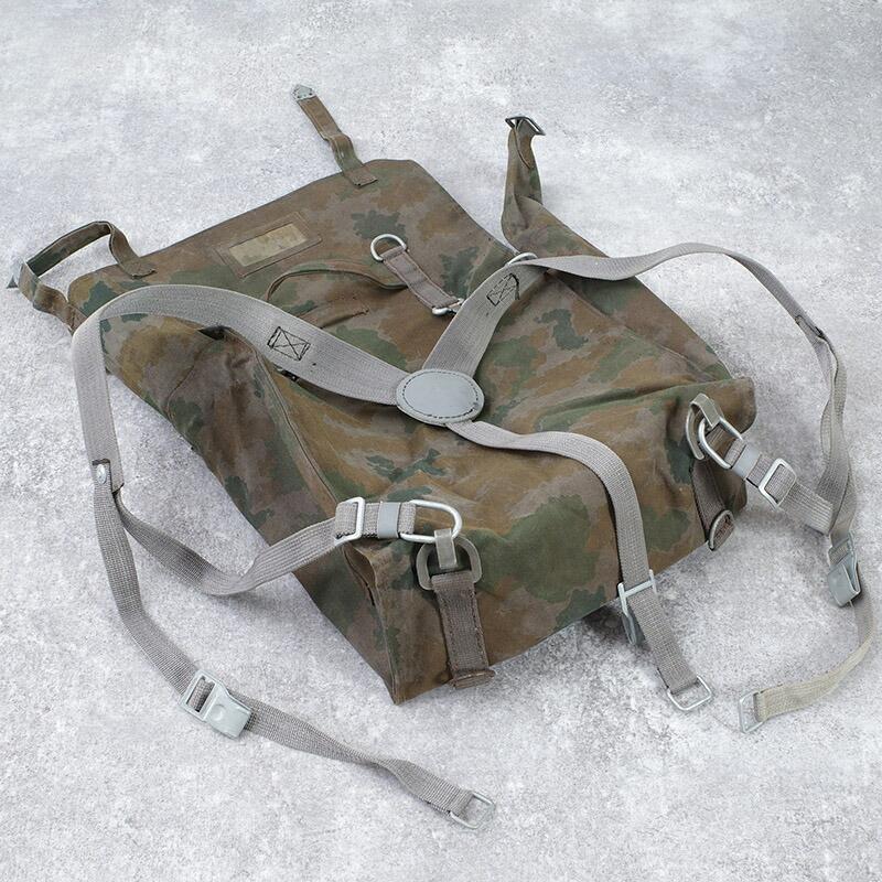 東ドイツ軍 コンバット バックパック ブルメンターン 後期型 USED 60s