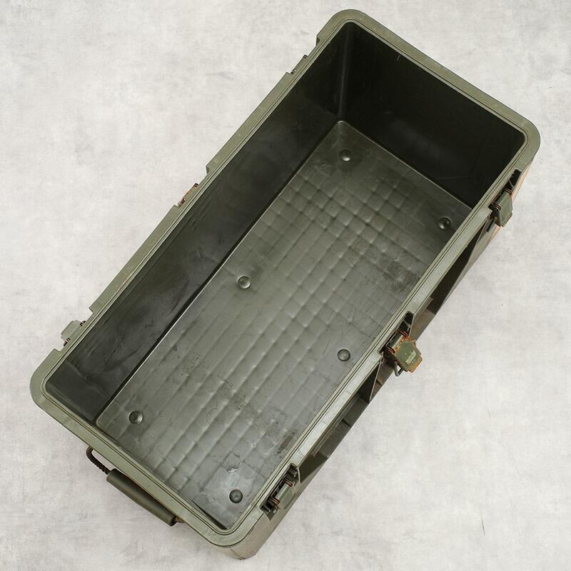 イタリア軍 トランスポート プラスチックボックス オリーブ USED