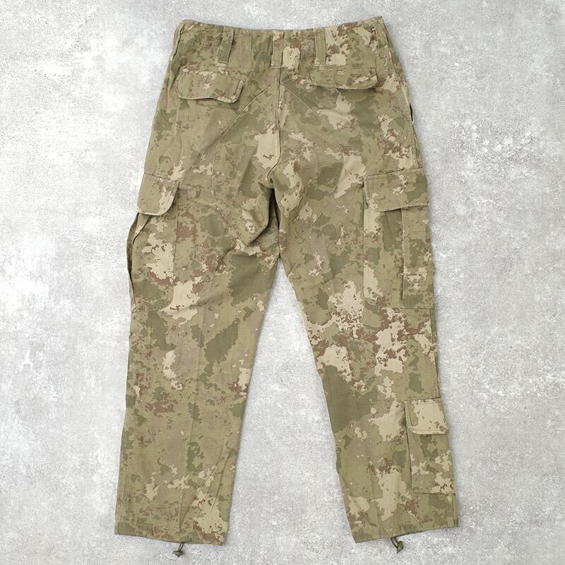 トルコ軍 フィールド カーゴパンツ M2021カモ USED PP511UN コンバット