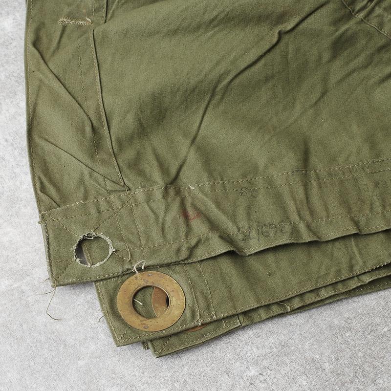 ルーマニア軍 テントシート ポンチョ オリーブ USED EE641UN 軍幕 180