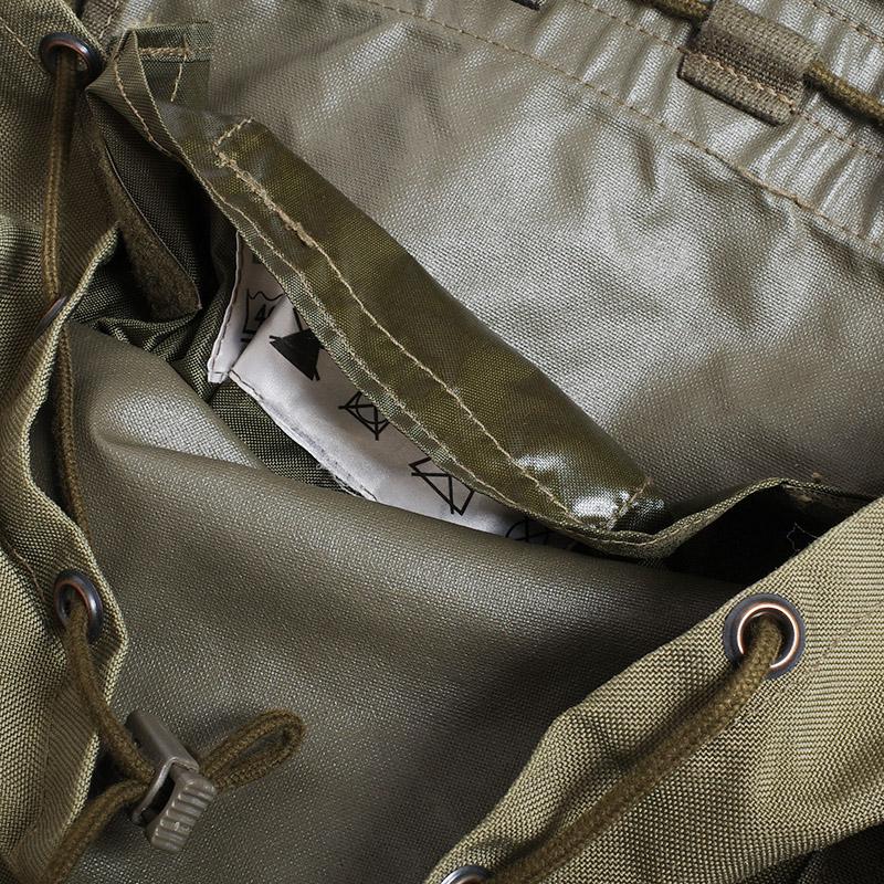 ドイツ軍 マウンテン スモールリュック ナイロン 00s オリーブ USED