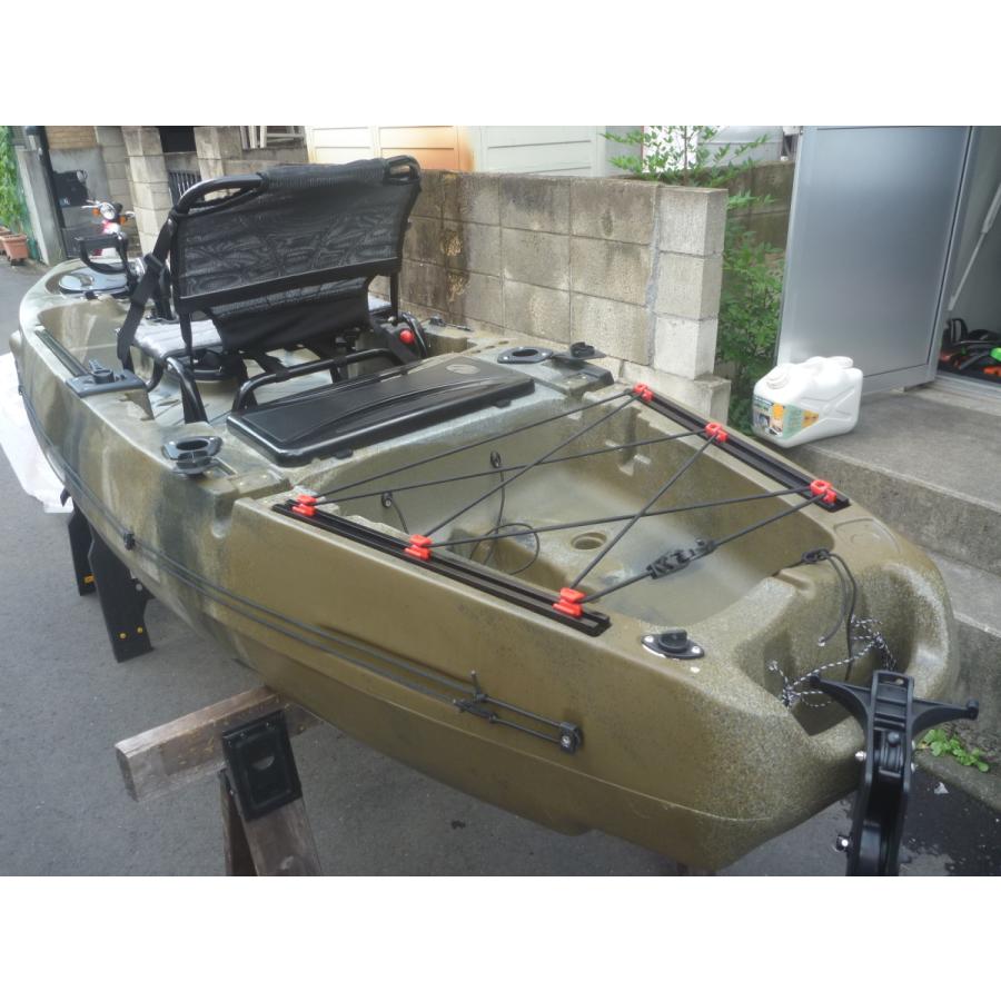 足漕ぎタイプのフィッシングカヤック(プロペラタイプ)11ft (332cm
