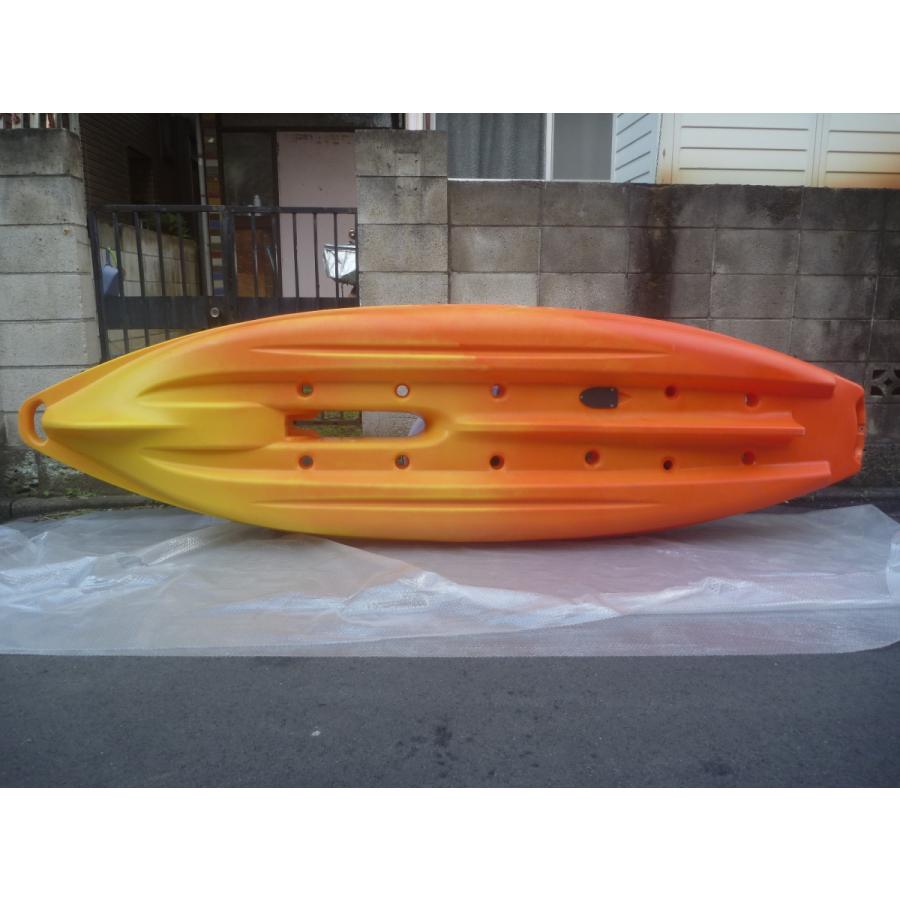 足漕ぎタイプのフィッシングカヤック(プロペラタイプ)11ft (332cm