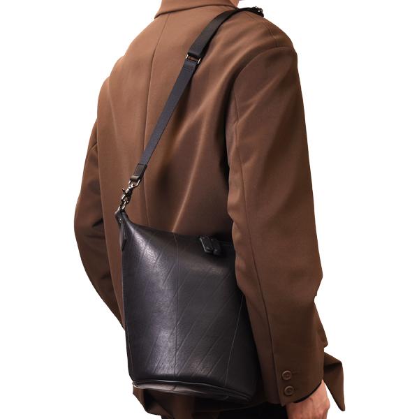 familiar バケットバッグ Woman マルチカラー レザー バケット バッグ ミディアム