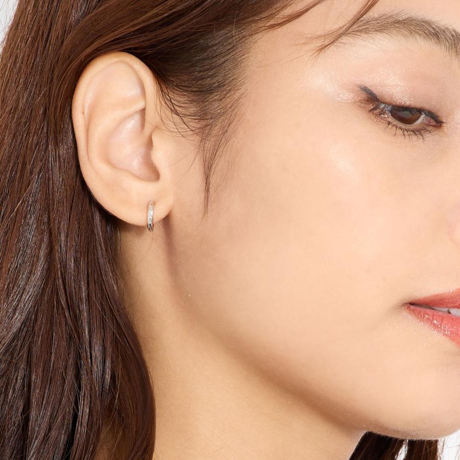 LARA Christie（ララクリスティー） ピアス ペア ペアピアス ハーフ