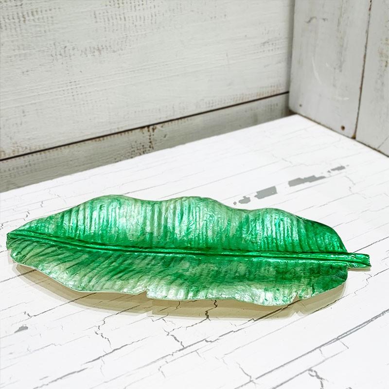 貝殻のバナナリーフトレー おしゃれなアクセサリー置き ハワイアン小物置き バナナの葉っぱデザイン Catr Bana Seashells Zakka 通販 Yahoo ショッピング