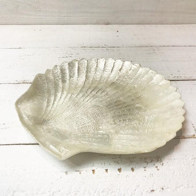 貝殻のデザイントレイ ハワイアン雑貨 おしゃれなインテリア カピス貝lサイズ Kc 195 Seashells Zakka 通販 Yahoo ショッピング