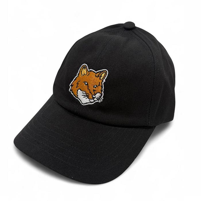 【MAISON KITSUNE】黒ニット帽(ロゴマーク黒)&靴下セット⭐︎即発送 MAISON KITSUNE（メゾン キツネ） 並行輸入品 キャップ メンズ