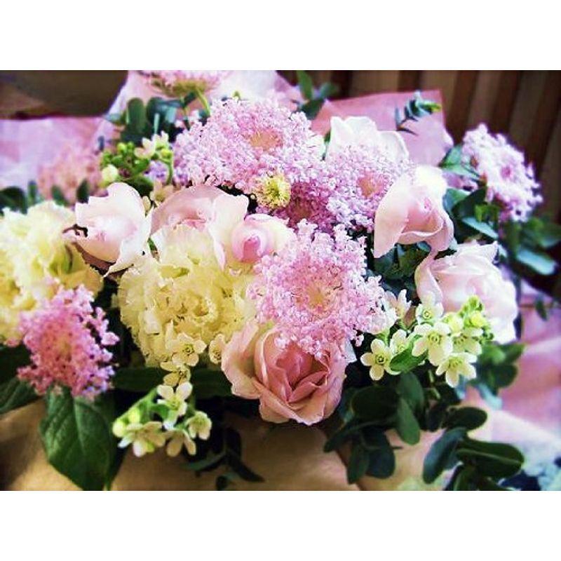 パリスタイルの花屋優しい色合いのパステルアレンジメント 誕生日 プレゼント 各種お祝い 結婚祝い 結婚記念日 記念日に 定番のお歳暮 冬ギフト 結婚祝い