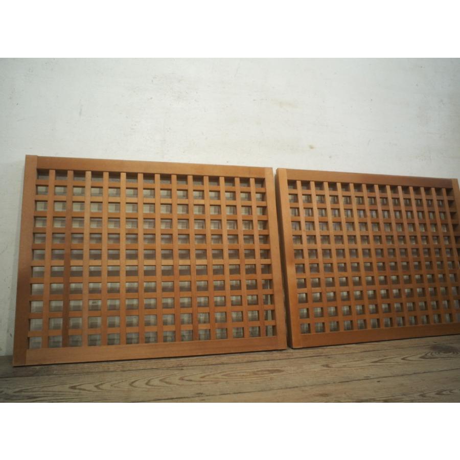 Sale 65 Off ユc0798 1 H51cm W67cm 2枚 格子デサインの小振りな古い木枠引き戸 古建具サッシ古民家再生カフェ内装 明り取りレトロ和モダンa下 Discoversvg Com