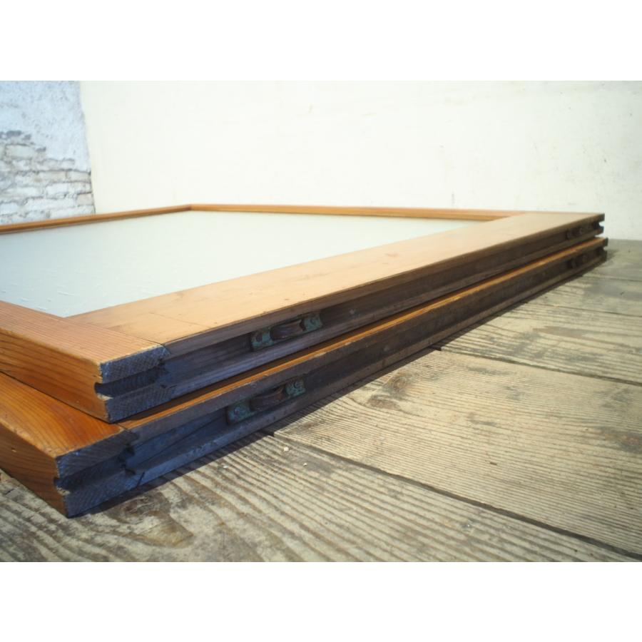 タG0537◇×2枚◇昭和レトロなデザインガラスの古い木枠ガラス戸◇建具