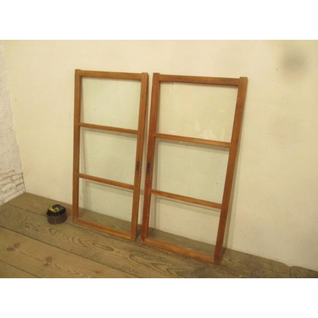 ユh5 H92cm W44 5cm ２枚 レトロな味わいの古い木製ガラス戸 建具引き戸小窓カフェ喫茶店リフォームa笹1 最新入荷 ２枚