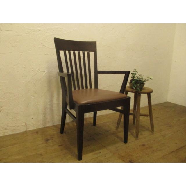 即納最大半額 タj364 4 カリモク製の素敵な木製アームチェア イス椅子カフェ喫茶店店舗什器リビングダイニングk笹1 正規店仕入れの Turningheadskennel Com