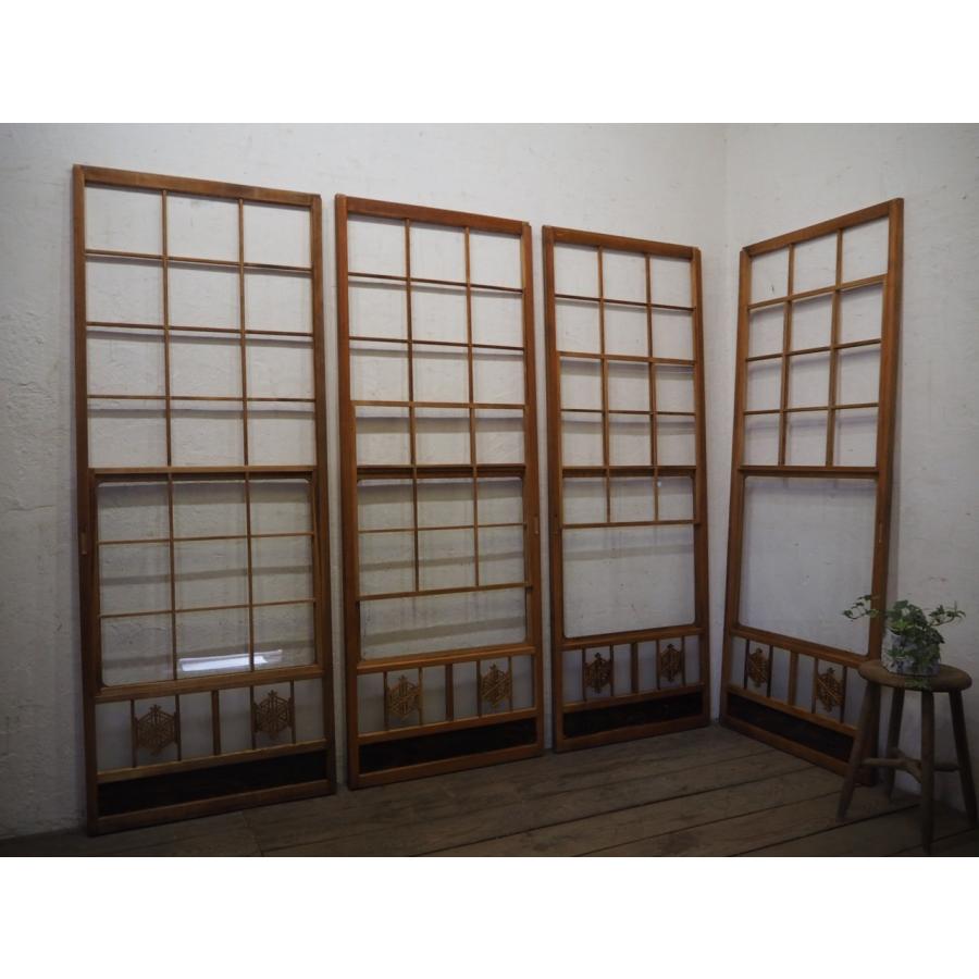断*離様 昔、プレゼントで頂いた物です。下地が黒でいろんな色が入ってて合わせ易か 昔、プレゼントで頂いた物です。下地が黒でいろんな色が入って