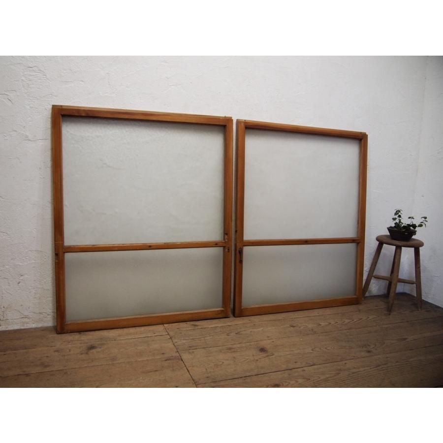 発売モデル タR440 2 ×2枚 昭和レトロな古い木枠ガラス戸 建具引き戸