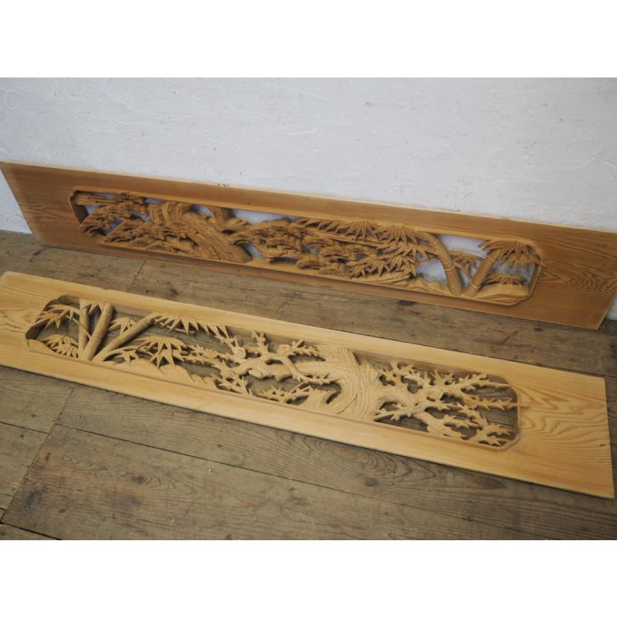 タZ0472◆×2枚◆木彫りデザインのレトロな古い木製欄間の素材◆古建具　ランマ　彫刻　和室　内装　アンティークK笹1