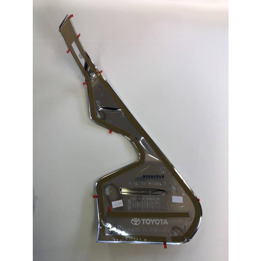 ハイラックス テールランプカバー クロームメッキ タイトヨタ純正