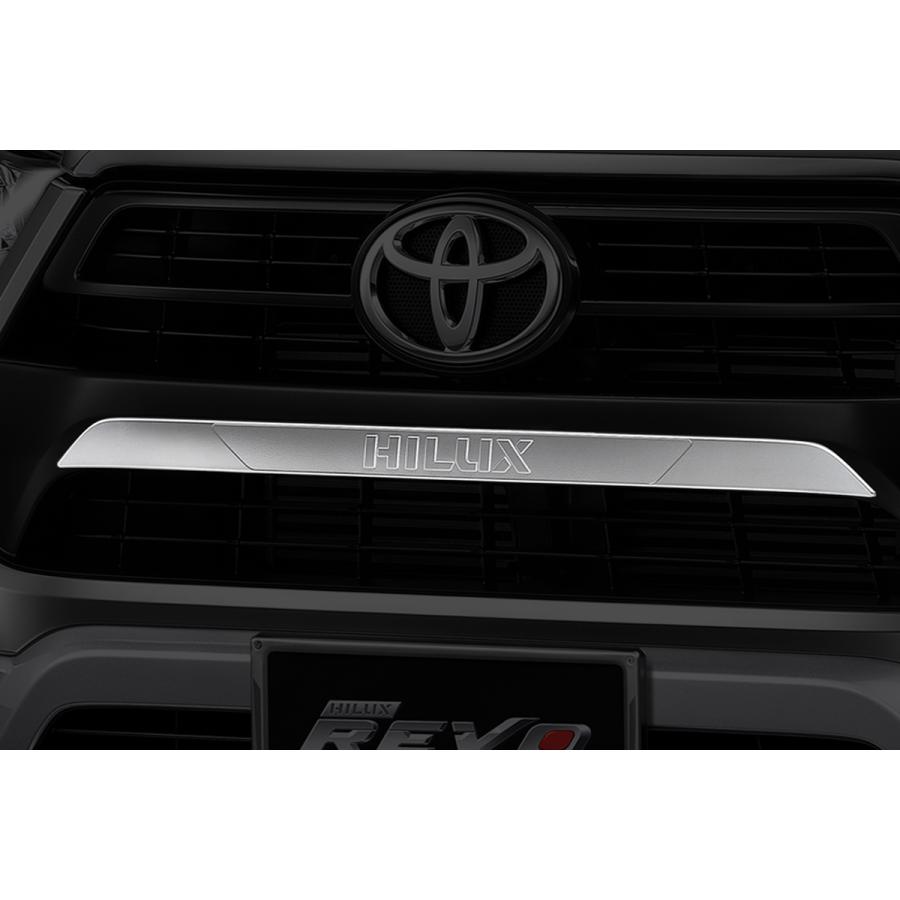 ハイラックス 新型ハイラックス ラジエターグリルガーニッシュクローム