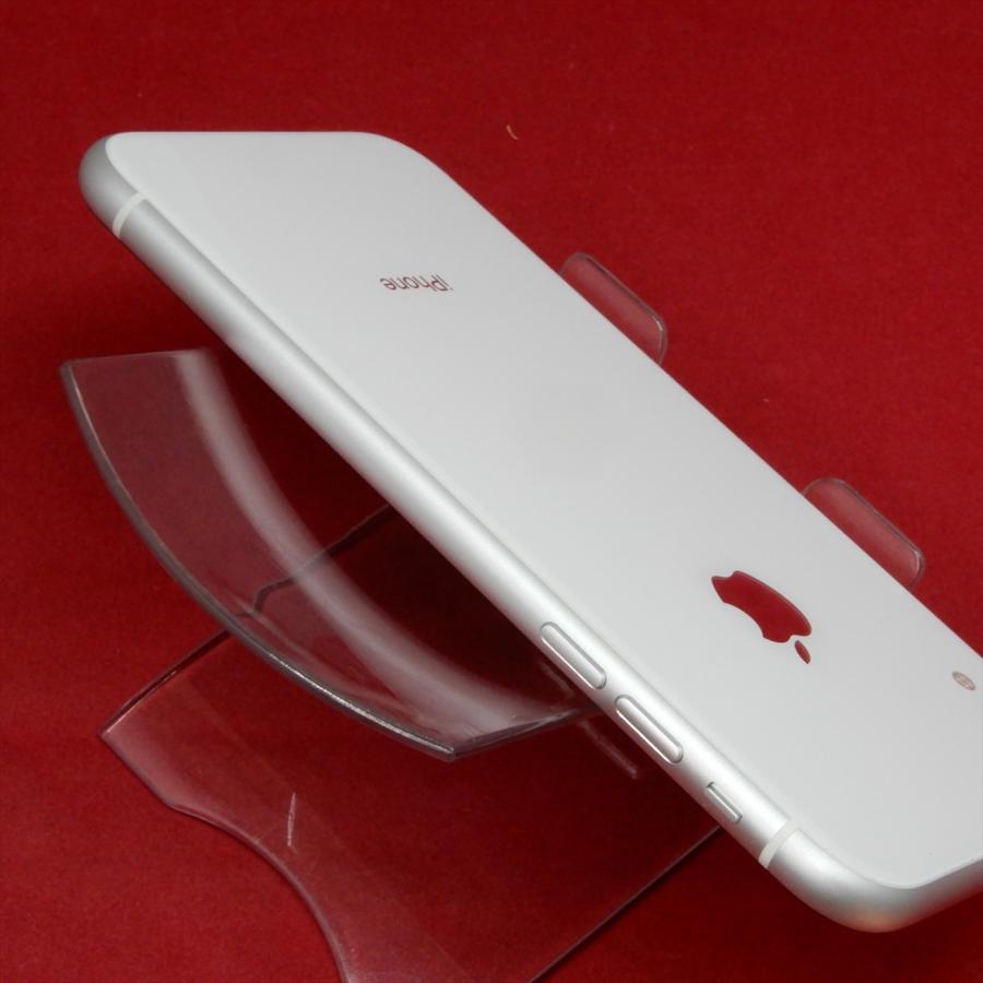 iPhone XR 64GB SIMロック解除済 ホワイト MT032J/A iPhone XR Apple MT032J/A iPhoneXR 64GB softbankSIMロック解除
