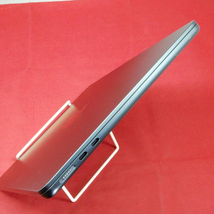 Apple MacBook Air Liquid Retinaディスプレイ 13.6 MLY33J/A Mid 2022 ミッドナイトの画像
