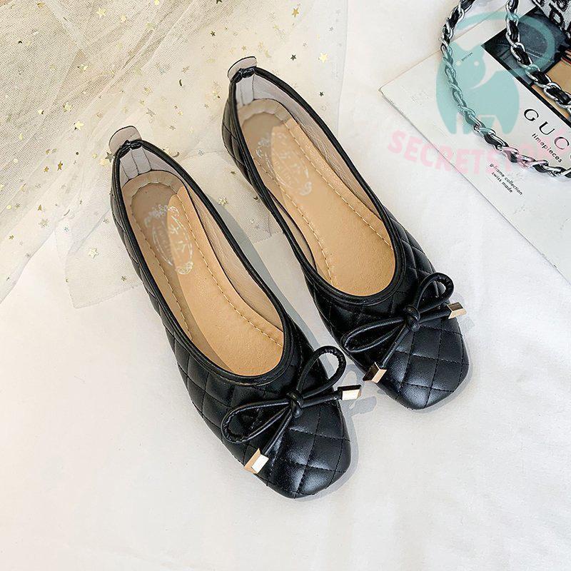 ルブタン　パンプス　フラット　黒　バレエシューズ　36 23cm リボン ルブタン パンプス フラット 黒 バレエシューズ 36 23cm リボン