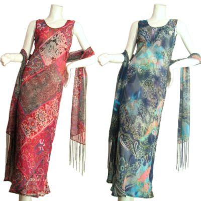 ロングワンピースフレアペイズリープリントタッセルストール付きエレガント上品パーティードレスレッドブルーＳｅｄｕｃｅ | 
