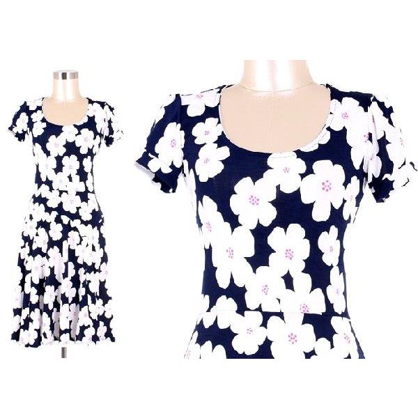 新作 サーキュラースカートワンピース花柄フラワープリント半袖ワンピフレアーネイビー ホワイト花ｌａｓｅｄｕｃｅ ワンピース サイズ ｓ 約７号 ９号小さめ Folliq4 Com
