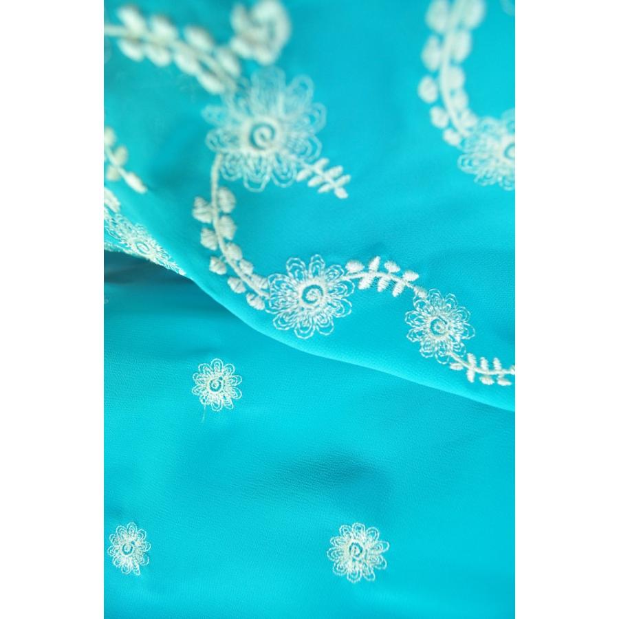花柄刺繍シフォンワンピース　ベルスリーブ長袖　ブルー　チュニック　Ｓｅｄｕｃｅ |  | 05