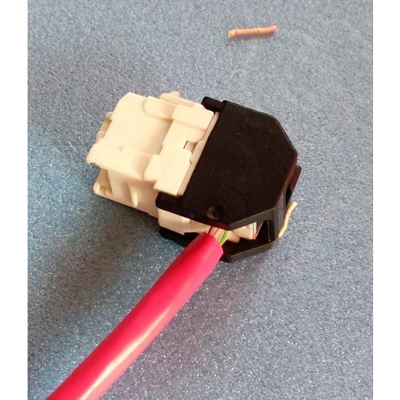 3M 専用工具不要 CAT.6 UTP 埋込モジュラージャック VOL-OCK6-U8 壁コンセント用JISアダプタ付き : 通信情報機器 ...