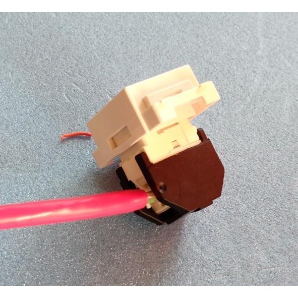 3M 専用工具不要 CAT.6 UTP 埋込モジュラージャック VOL-OCK6-U8 壁