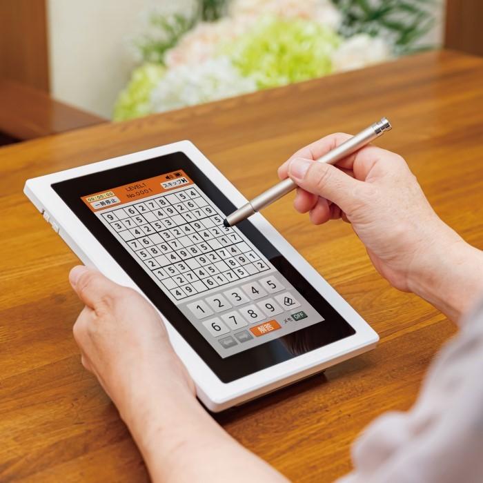 タカラトミー いつでも脳トレパズルタブレット 製造元/タカラ