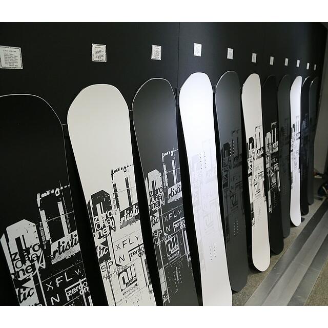 オリジナル解説】011artistic XFLY SPIN 138cm 2022-23モデル オリジナル解説】011artistic XFLY SPIN 138cm 2022-23モデル