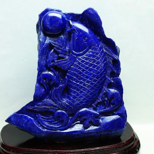 2.1Kg ラピスラズリ 手彫り 魚 置物 s3-27 : 誠安天然石専門店 2.1Kg ラピスラズリ 手彫り 魚 置物 s3-27 : 誠安天然石専門店