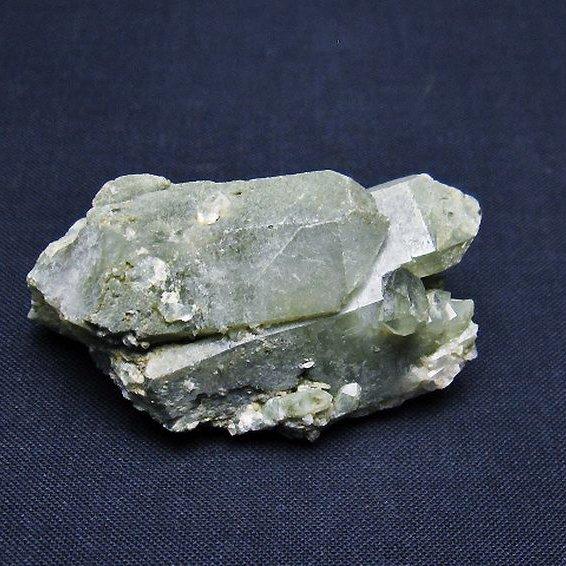 グリーンファントムクォーツ クラスター アメリカ産 t126-7769 : 誠安
