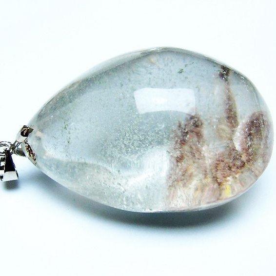 綺麗な庭園水晶！綺麗！ズーンとくる！ ガーデンクォーツ（庭園水晶） ペンダント t136-4437 : 誠安天然石専門