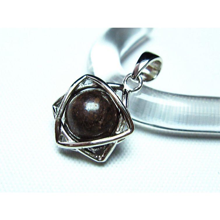 No.776 コンドライトサハラNWA869隕石、ギベオン サハラNWA869隕石（コンドライト）ブレスレット 10.5mm #NJ072