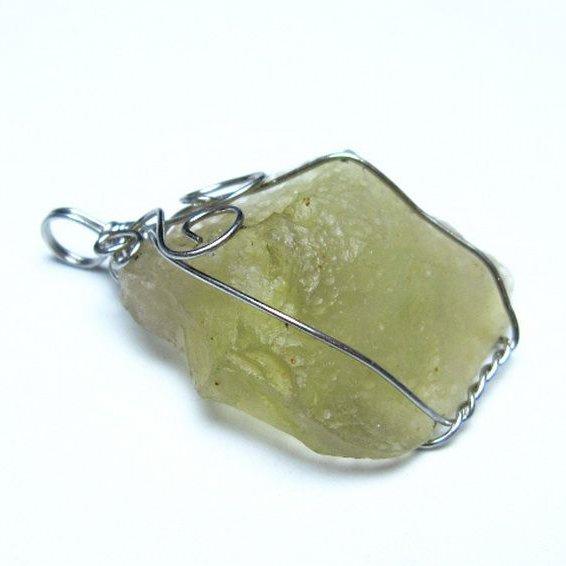 リビアングラス ペンダント t298-779 : 誠安天然石専門店 - 通販