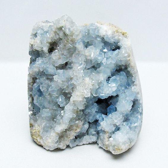 1.7Kg セレスタイト 天青石 原石 t385-14602 : 誠安天然石専門店