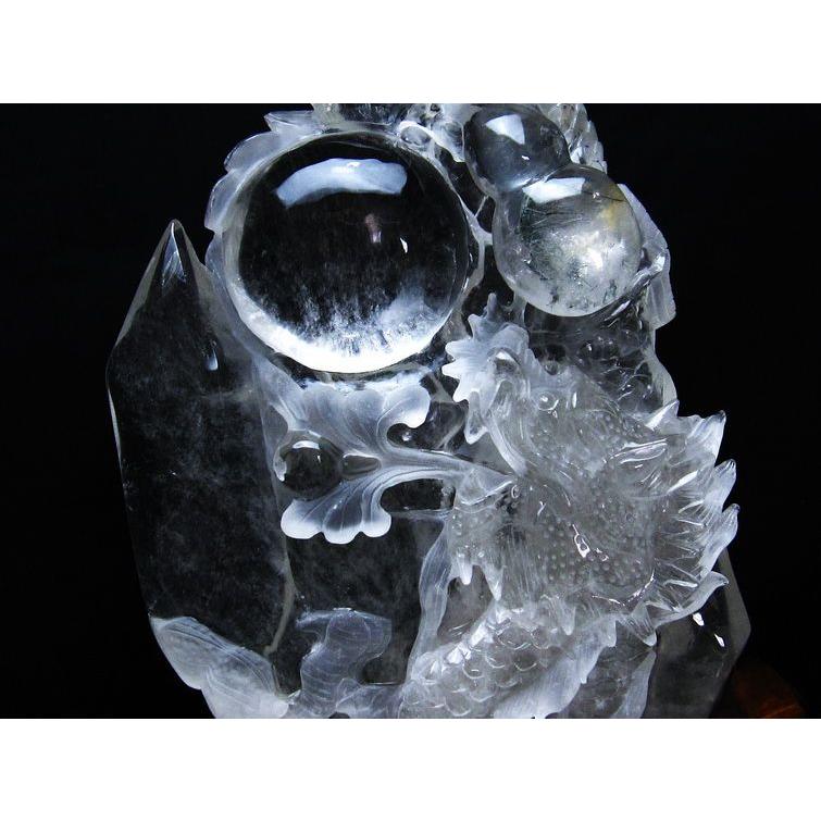 4.3Kg ヒマラヤ水晶ルチルクォーツ（金針ルチル水晶） 手彫り 龍 t42
