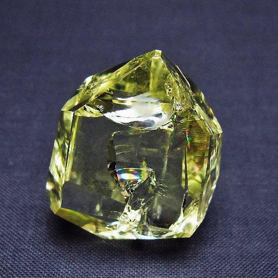 【幸運の石】虹入りシトリン[黄水晶] 虹入りシトリン黄水晶(約10mm玉)のブレスレット！ ブレスレット Kanata