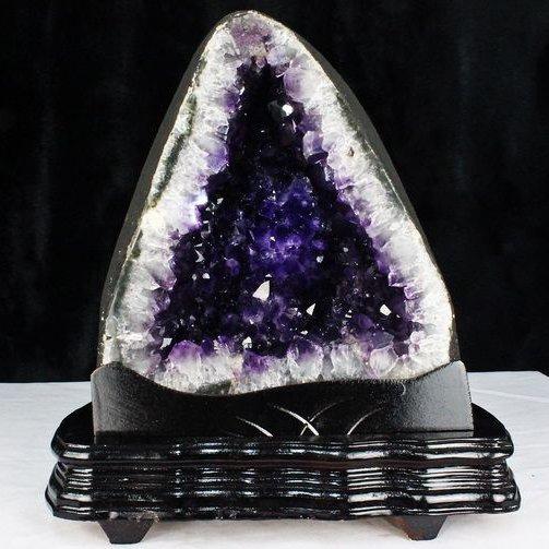 M1838☆アメジストドーム8.0Kg☆ブラジル産☆天然石☆N51015 8.5Kg ブラジル産 アメジストドーム t466-1748 : 誠安天然石専門店