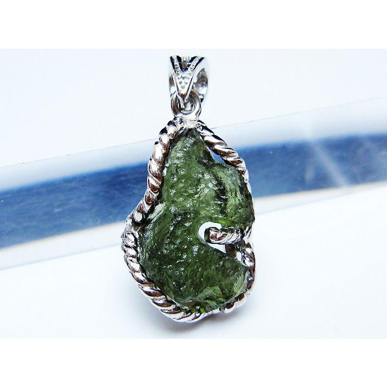 モルダバイト ペンダント t525-2285 : 誠安天然石専門店 - 通販