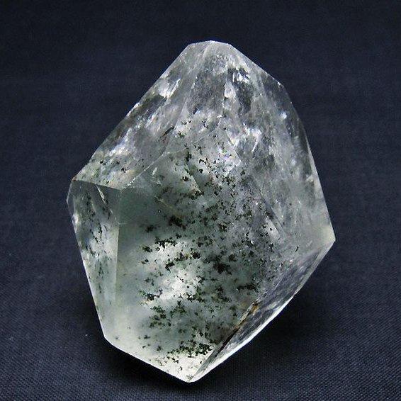 天然石　水晶　原石　庭石 大きめサイズ 水晶 クラスター (約3.52kg) 原石 ブラジル