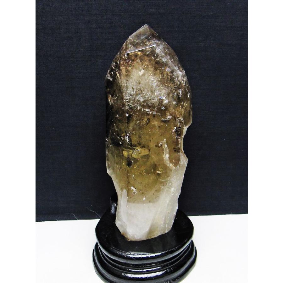 虹入り ライトニング水晶 原石 t581-6066 : 誠安天然石専門店