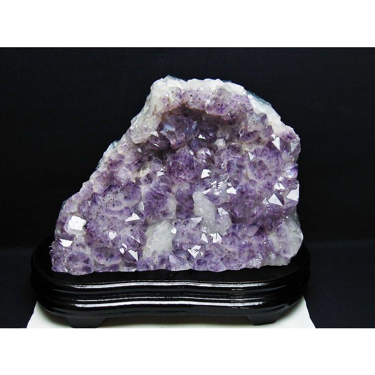 大型アメジストクラスター　台付１個 大型スタンドアメジストクラスター/原石（全高約300mm/専用木製台座