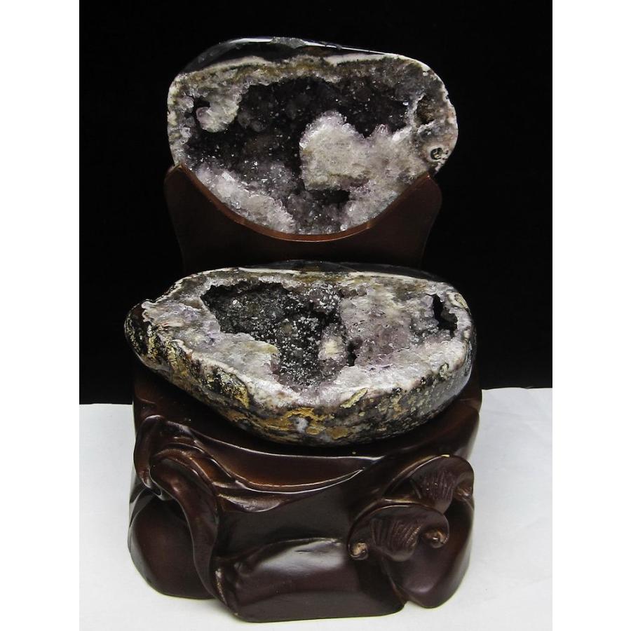 1.9Kg メノウペア水晶トレジャーアメジスト ウルグアイ産 t605-2509