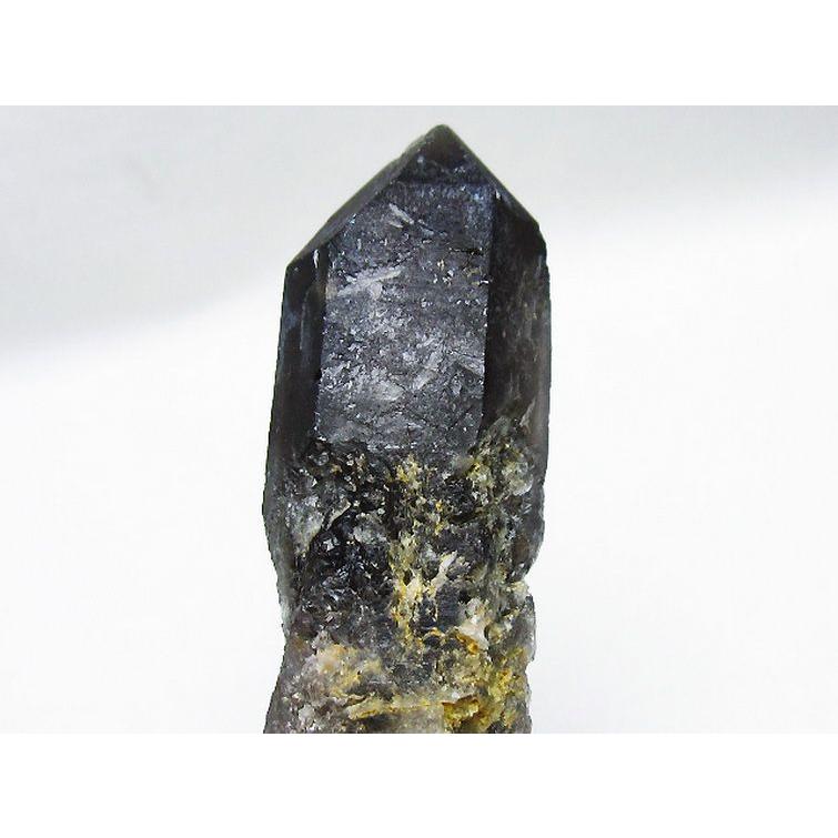 巨大 スモーキー 黒水晶 原石 モリオン 岡山のパワーストーン、風水・開運グッズのお店 龍祥本舗 / モリオン